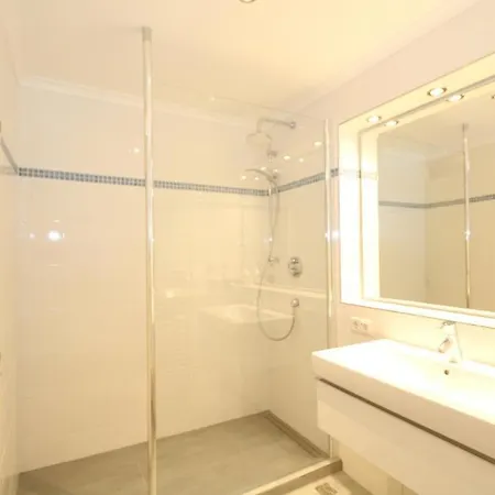 Haus-am-meer-109-wb *